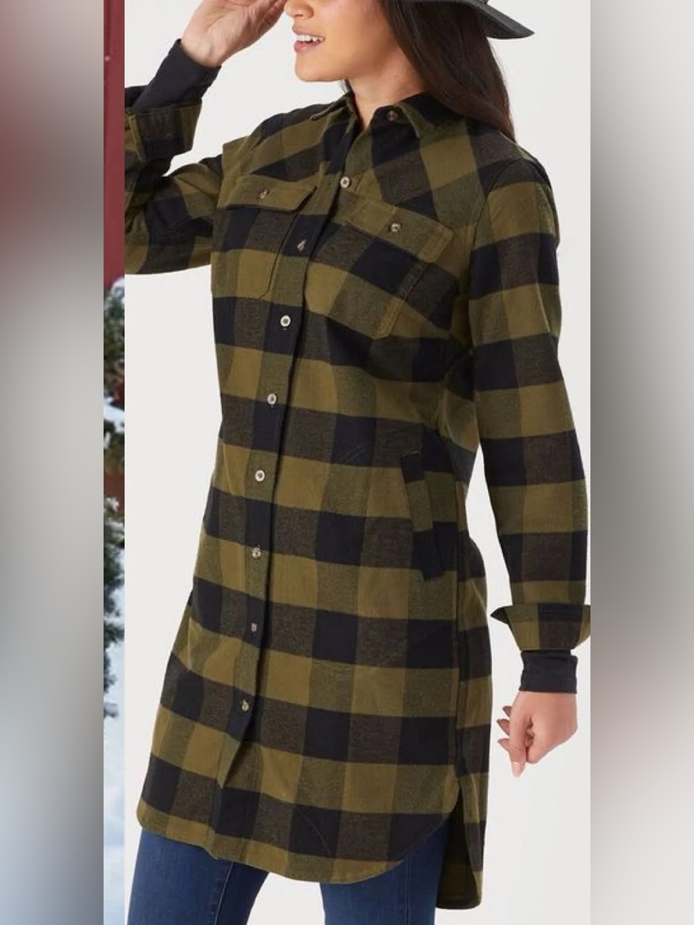 Duluth Trading Co Folklore Flannel Duster  in Major Green/Deep Black Check